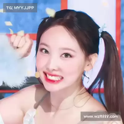 龙含雅